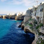 polignano a mare scorcio della cittadina sul mare